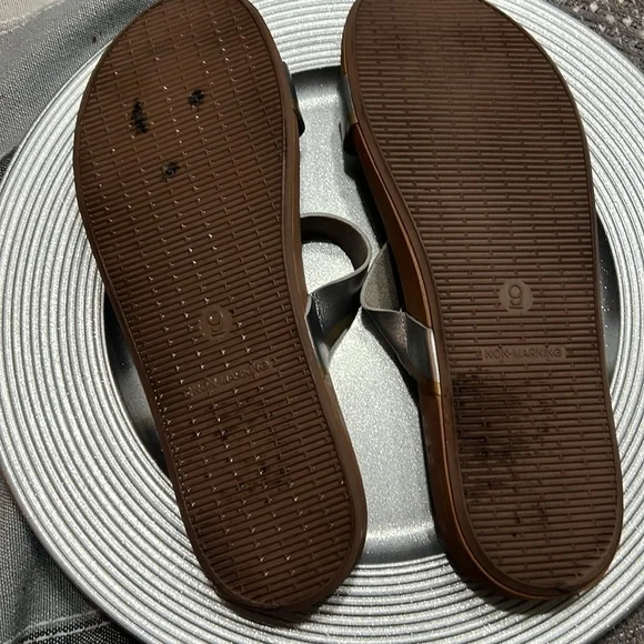 Silver and gold casual sandals - Picture 3 of 5